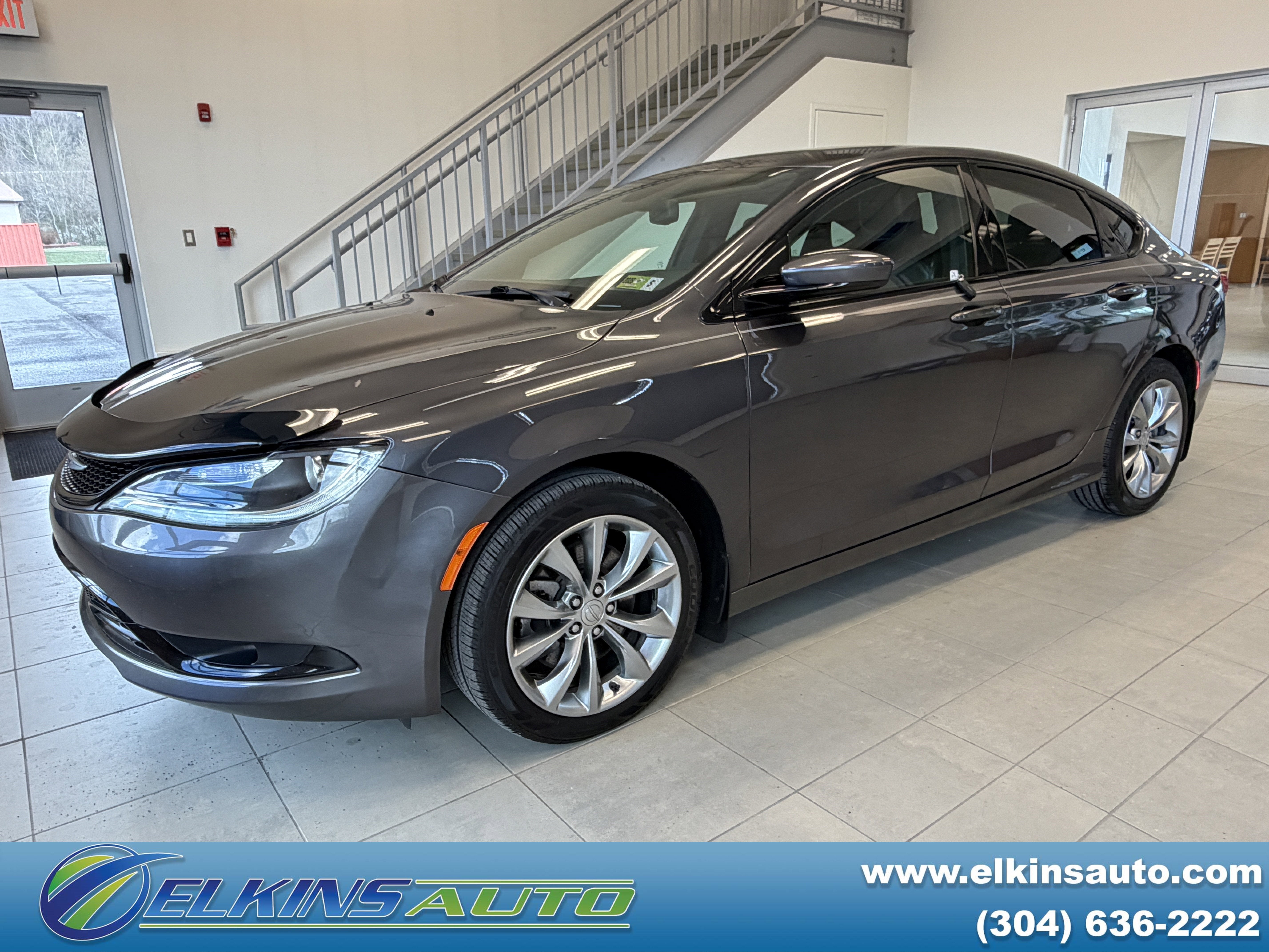 2016 Chrysler 200 S