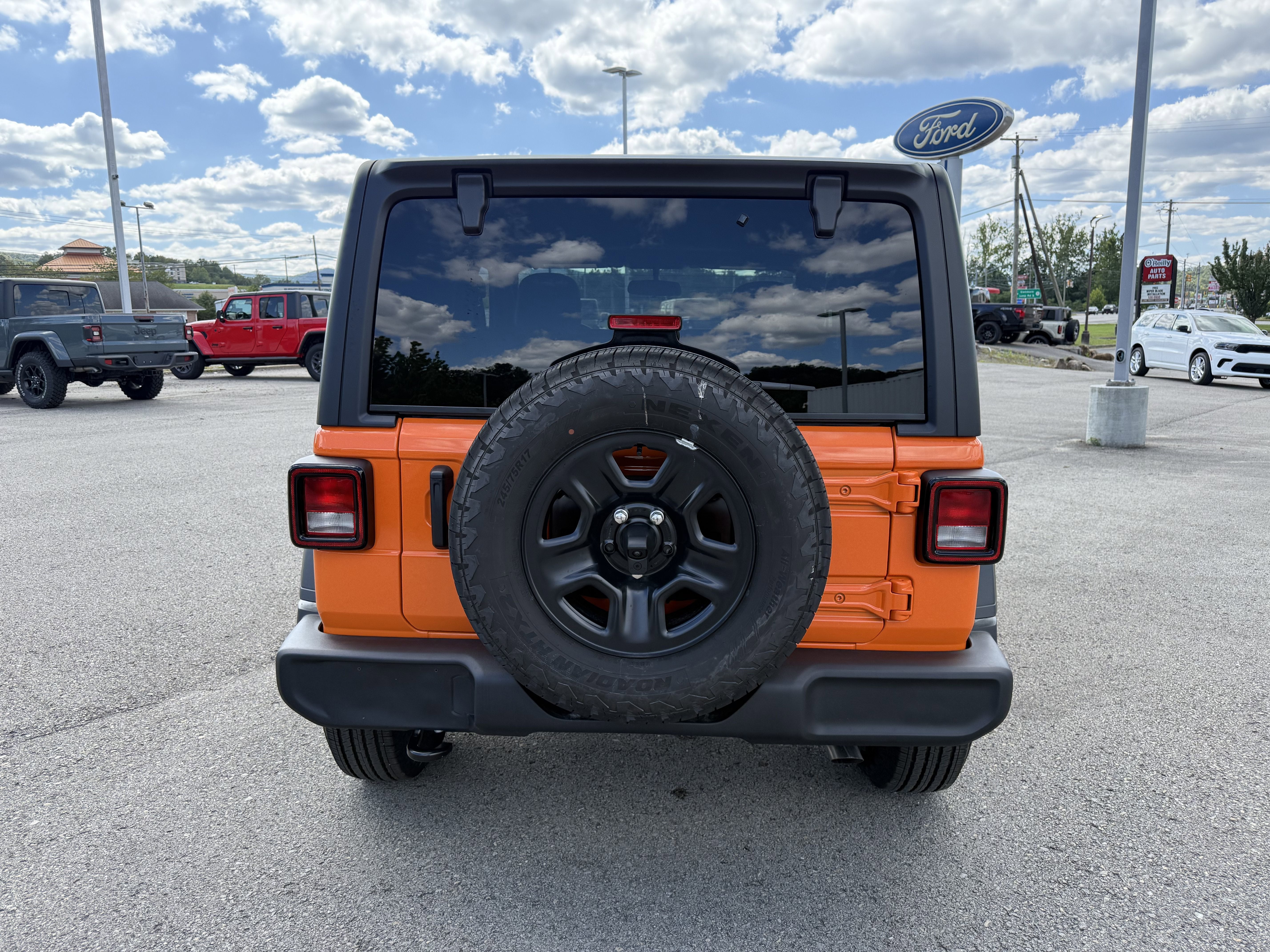 2025 Jeep Wrangler Sport