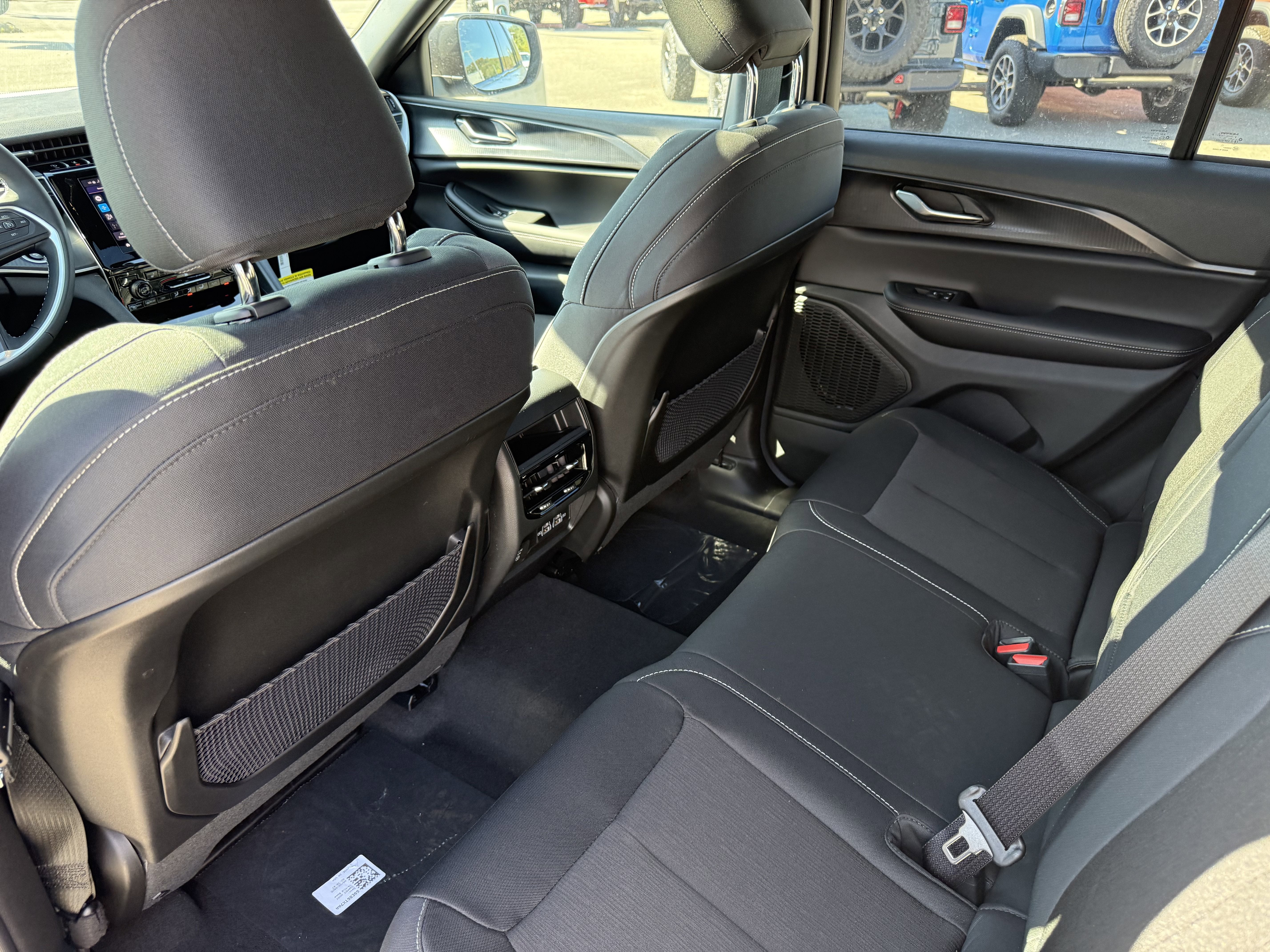 2025 Jeep Grand Cherokee Laredo X