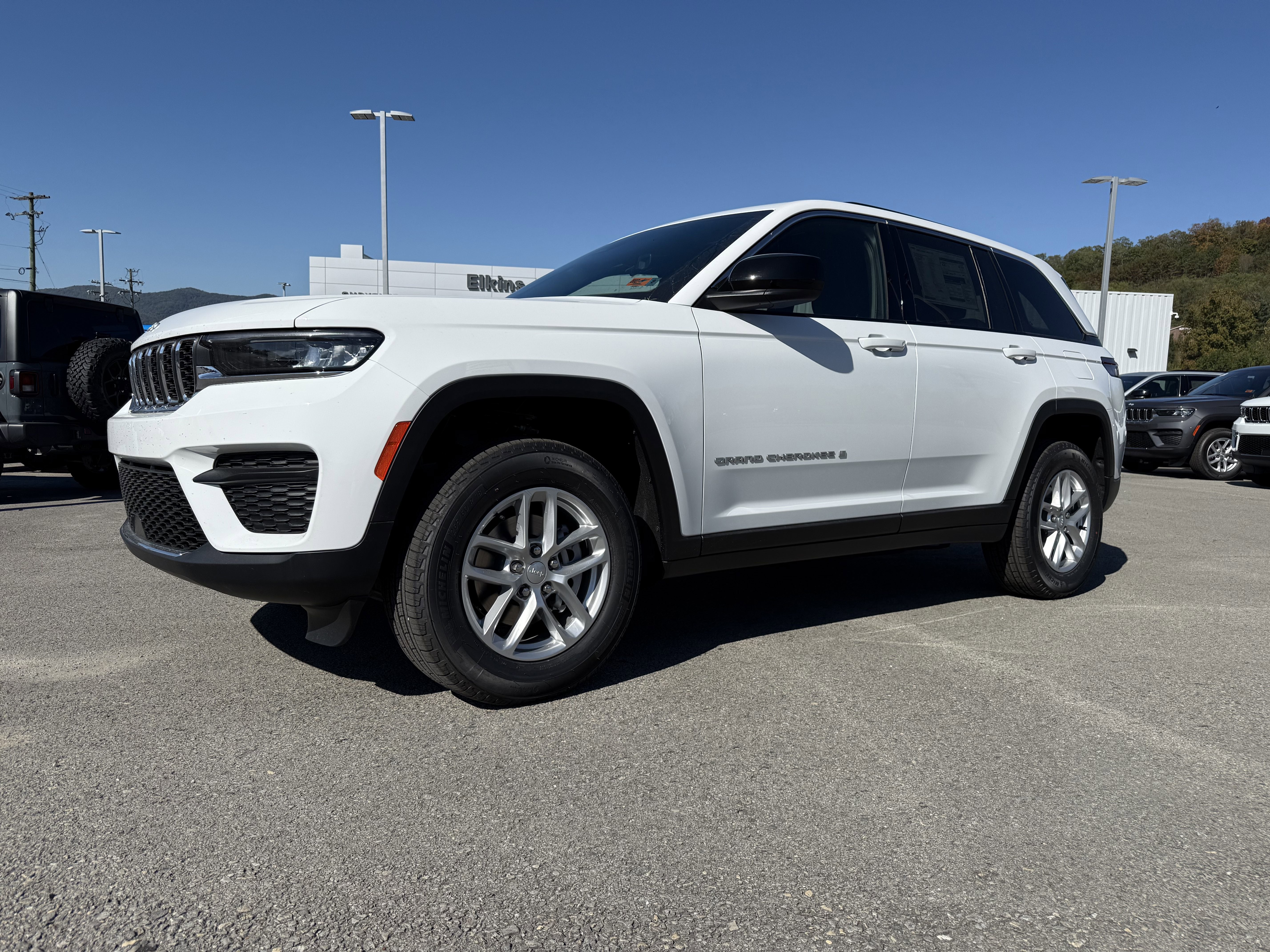 2025 Jeep Grand Cherokee Laredo X