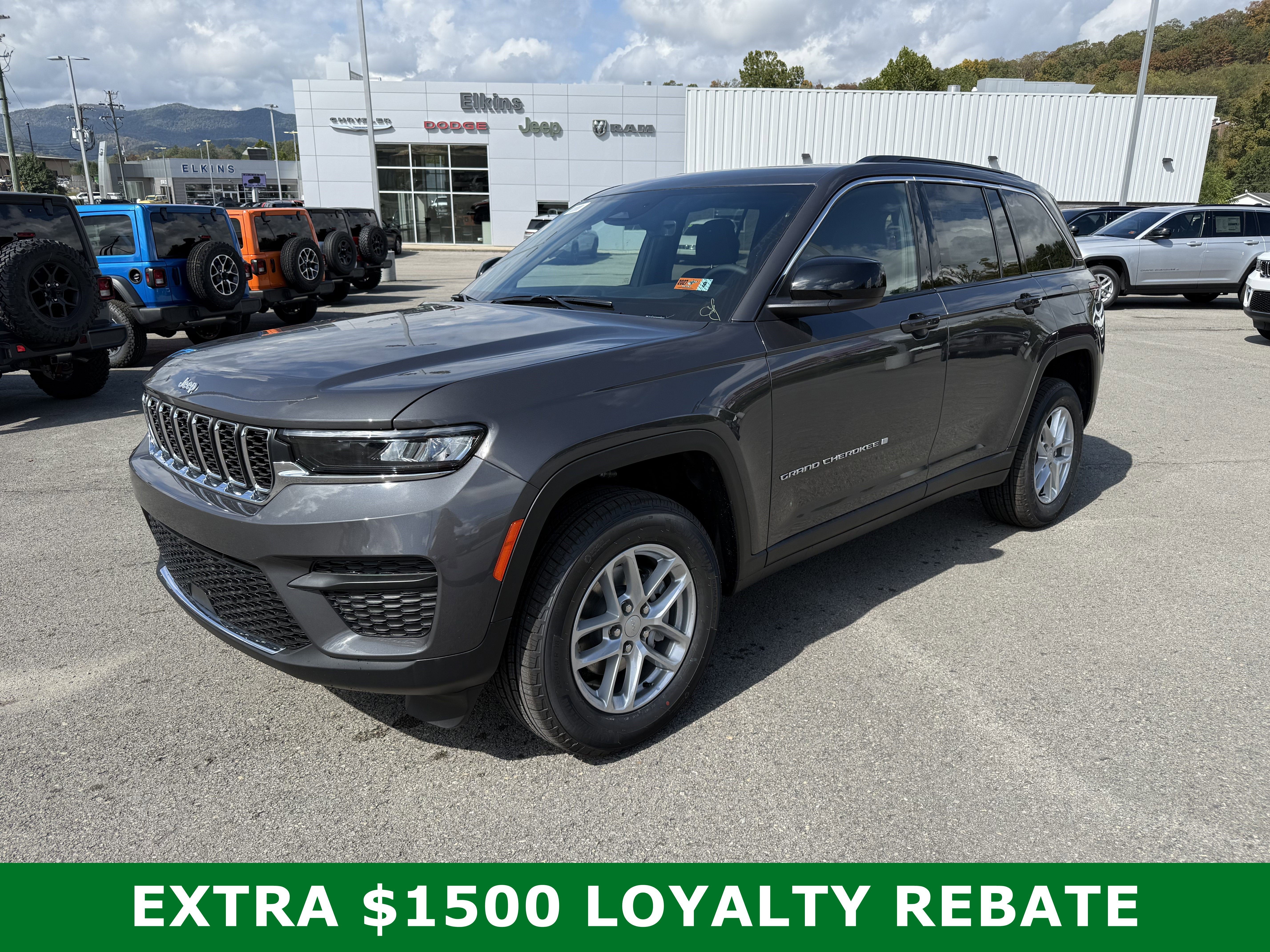 2025 Jeep Grand Cherokee Laredo X