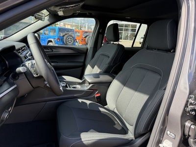 2025 Jeep Grand Cherokee Laredo X