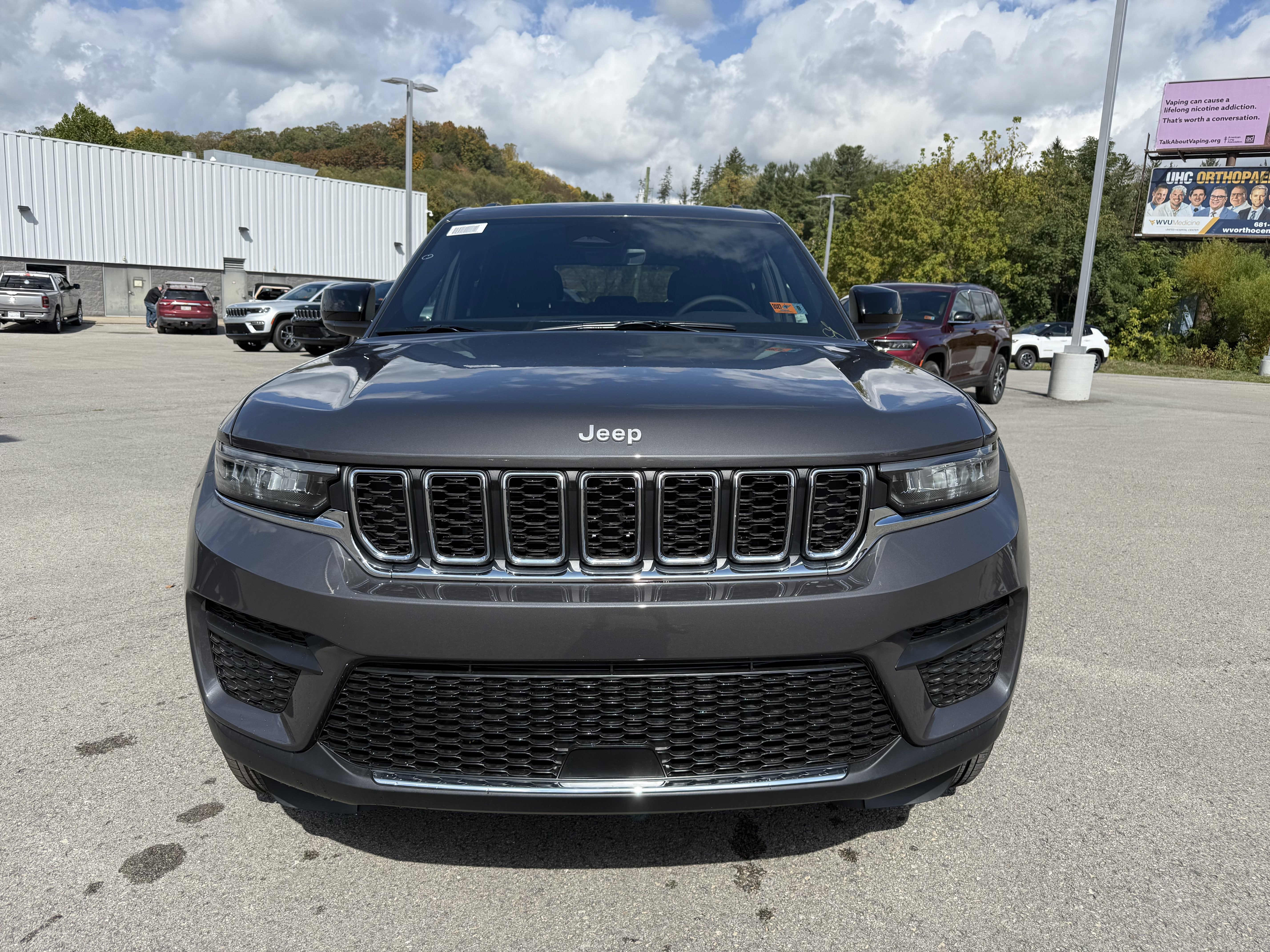 2025 Jeep Grand Cherokee Laredo X