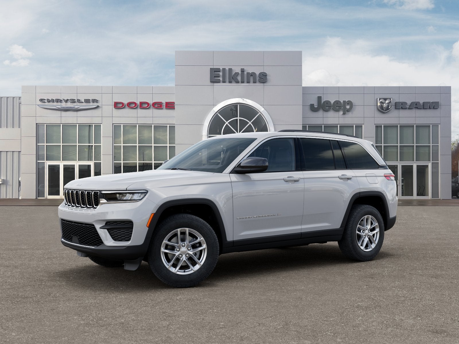 2026 Jeep Grand Cherokee Laredo