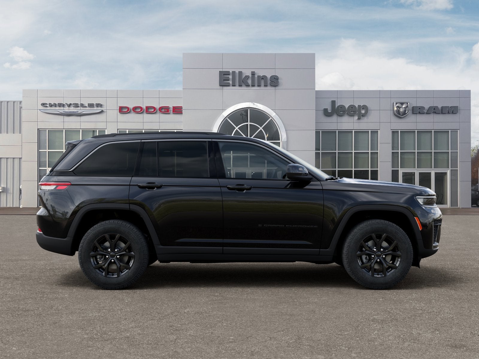 2026 Jeep Grand Cherokee Laredo Altitude