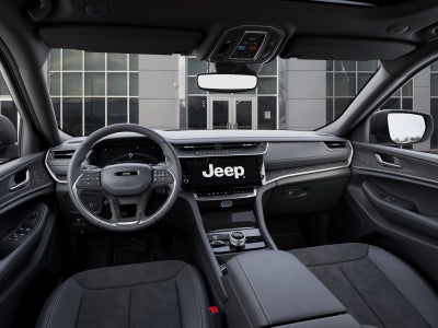 2026 Jeep Grand Cherokee Laredo Altitude