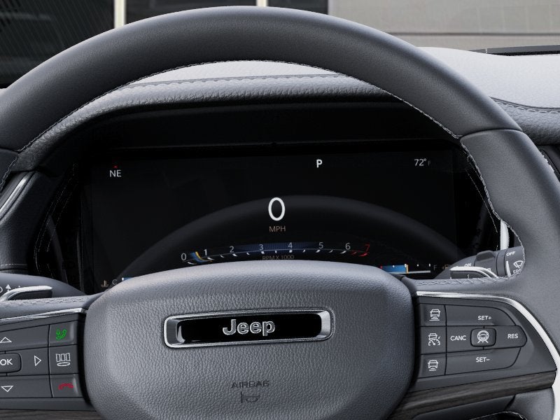 2026 Jeep Grand Cherokee Laredo Altitude