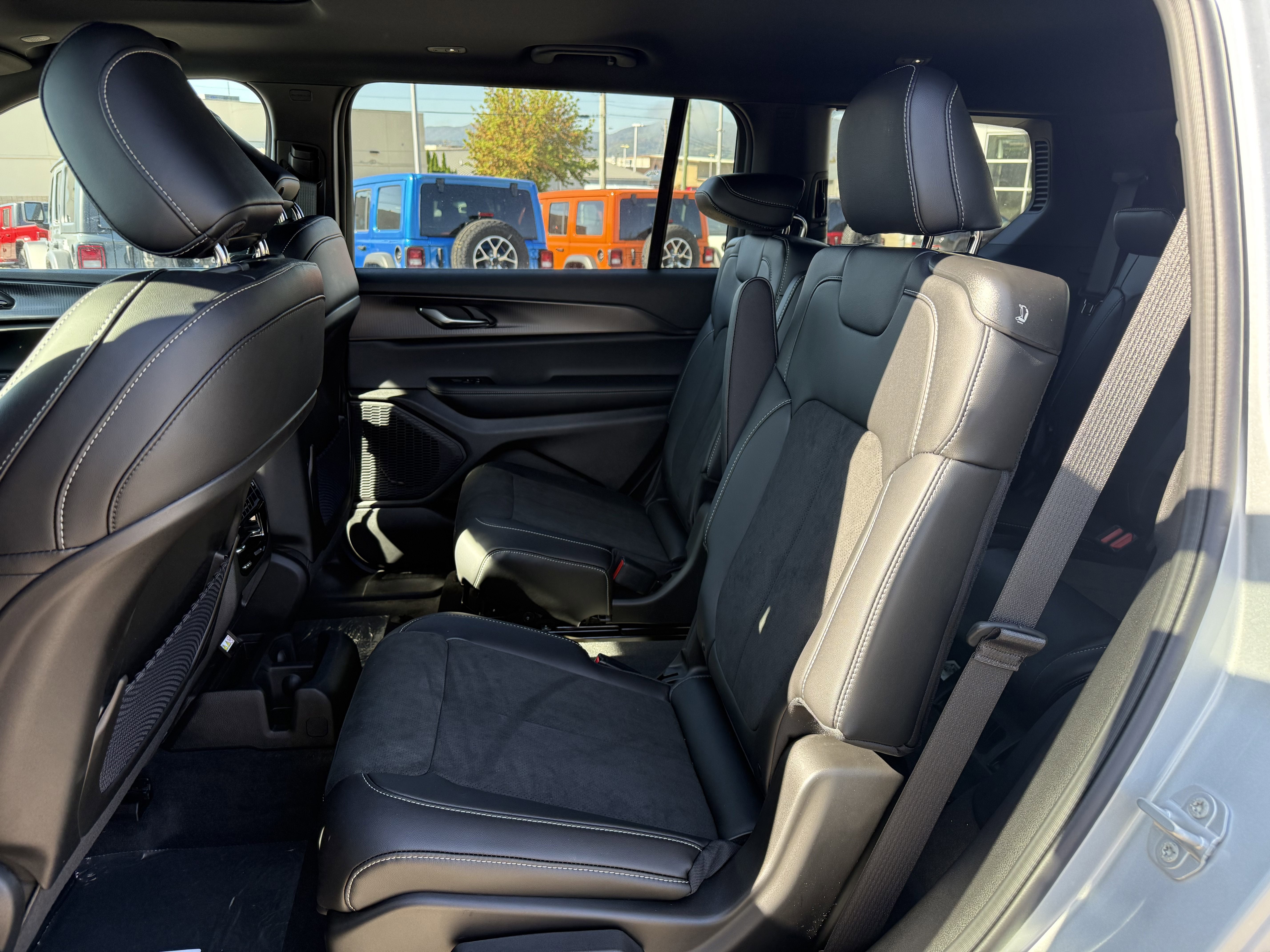 2025 Jeep Grand Cherokee L Altitude X