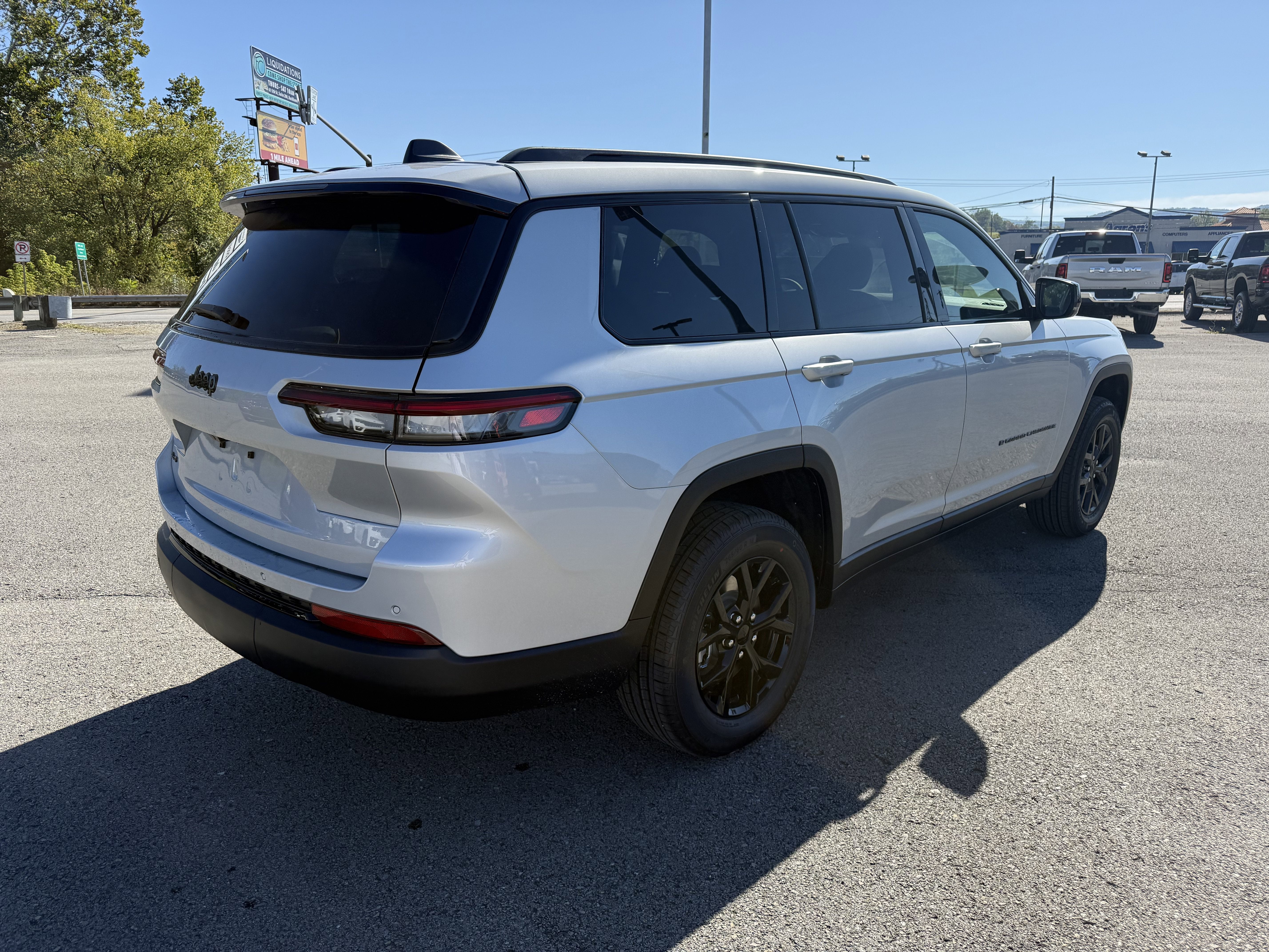 2025 Jeep Grand Cherokee L Altitude X