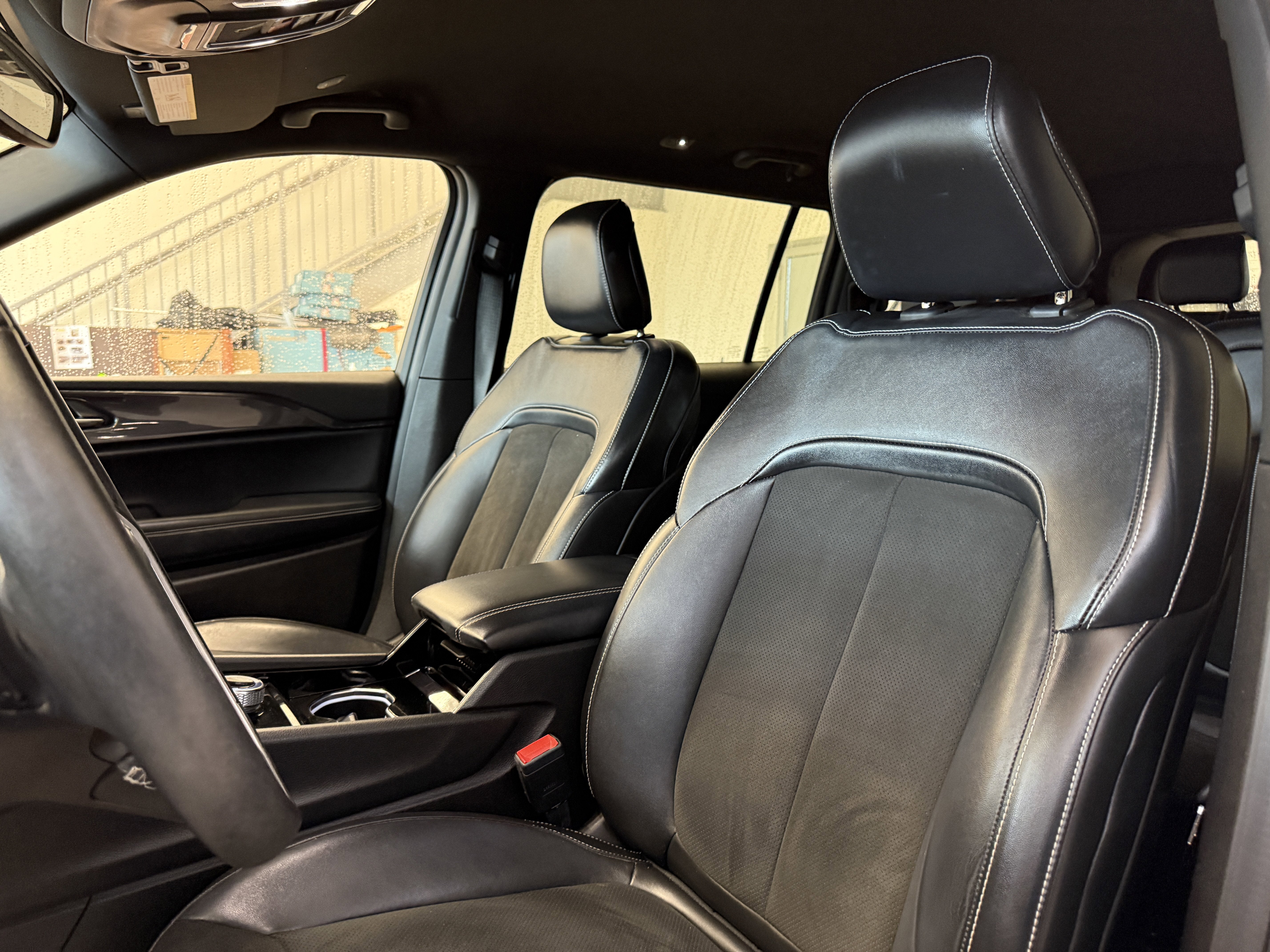 2022 Jeep Grand Cherokee L Altitude