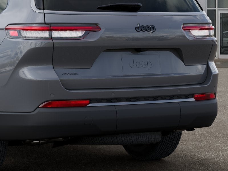 2027 Jeep Grand Cherokee L Laredo Altitude