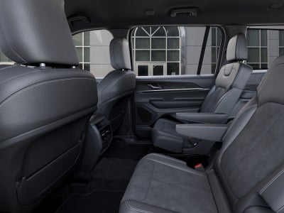 2027 Jeep Grand Cherokee L Laredo Altitude