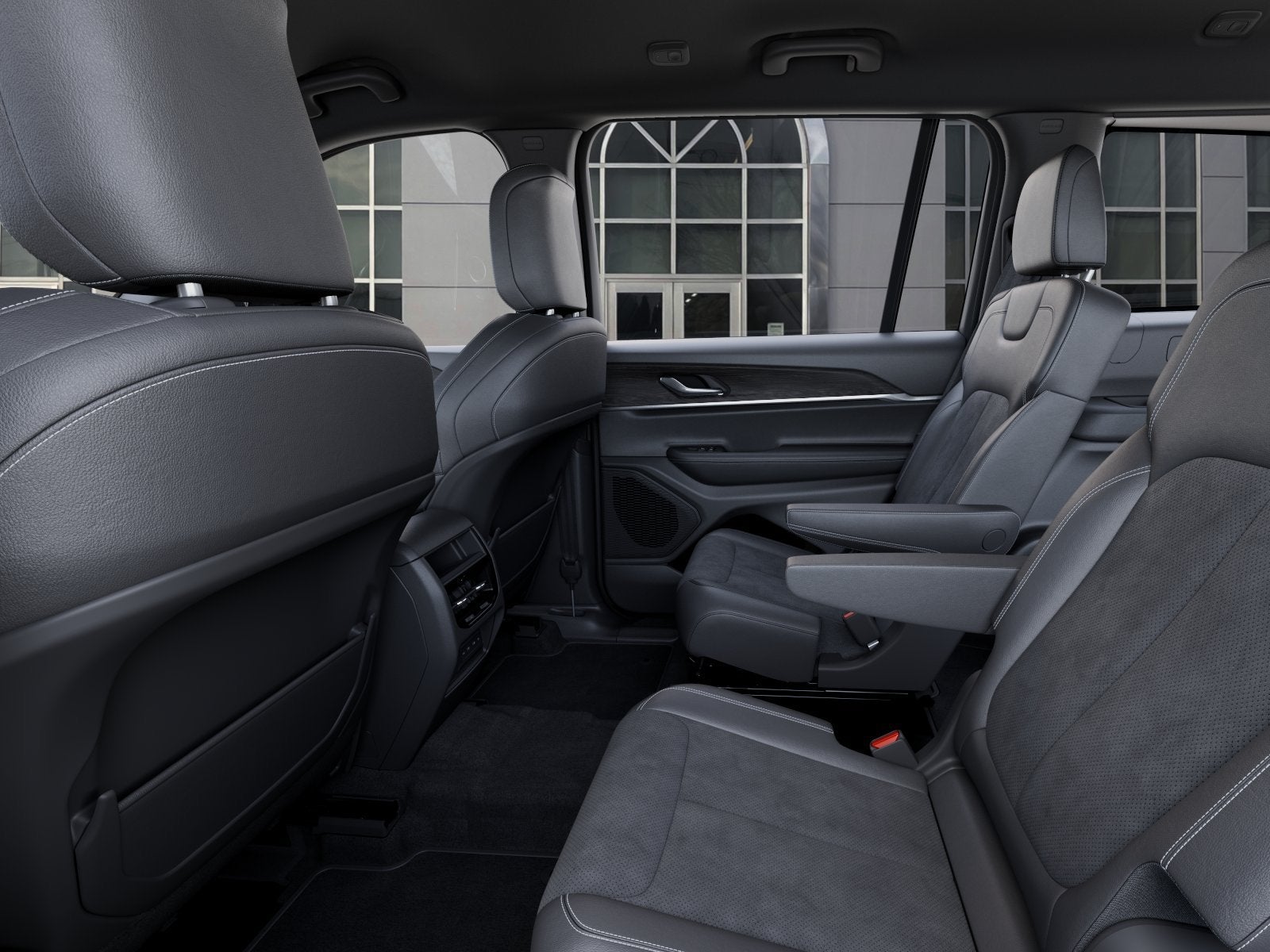 2027 Jeep Grand Cherokee L Laredo Altitude