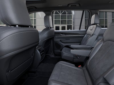 2027 Jeep Grand Cherokee L Laredo Altitude