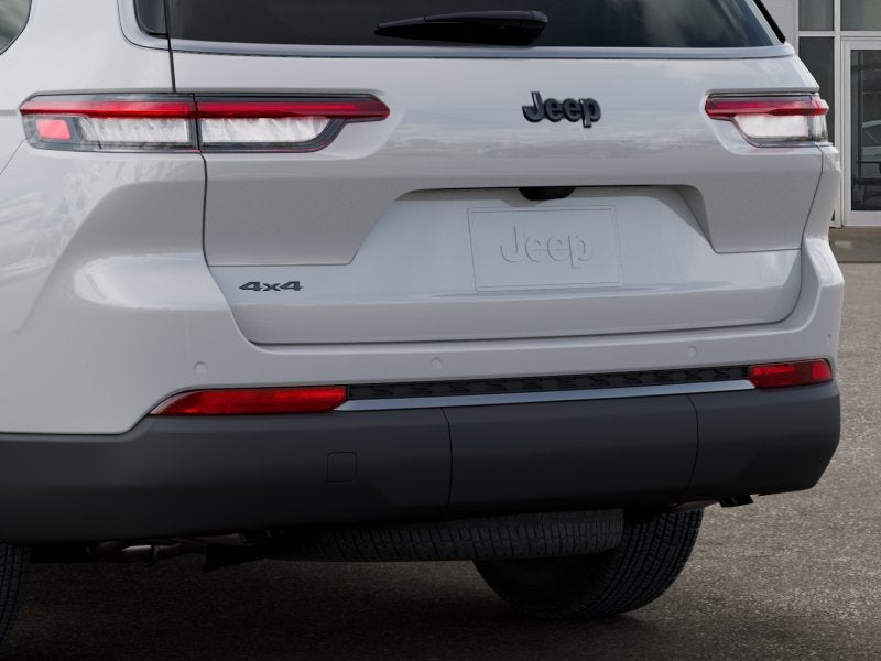 2026 Jeep Grand Cherokee L Laredo Altitude