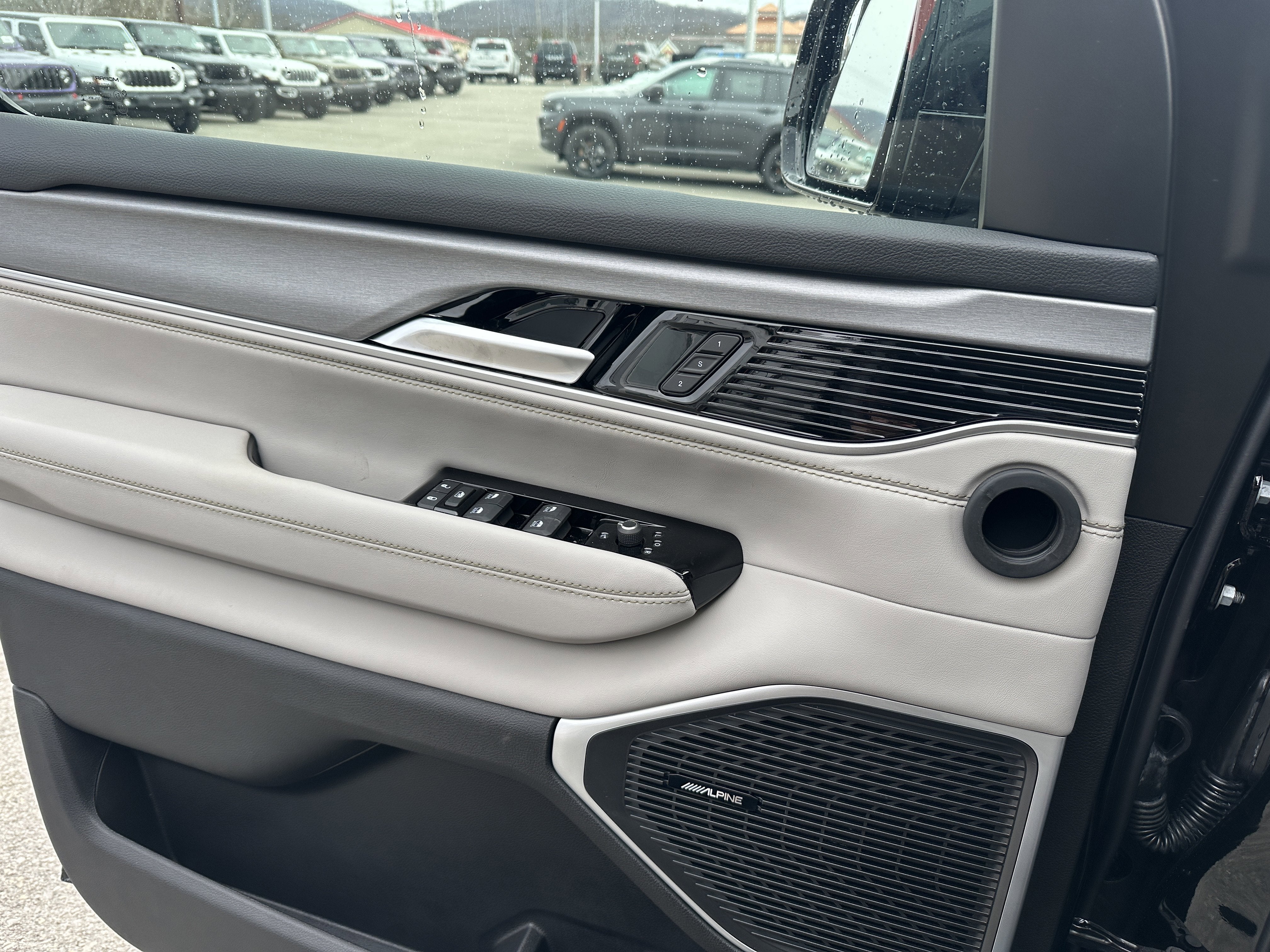 2026 Jeep Grand Wagoneer 4x4