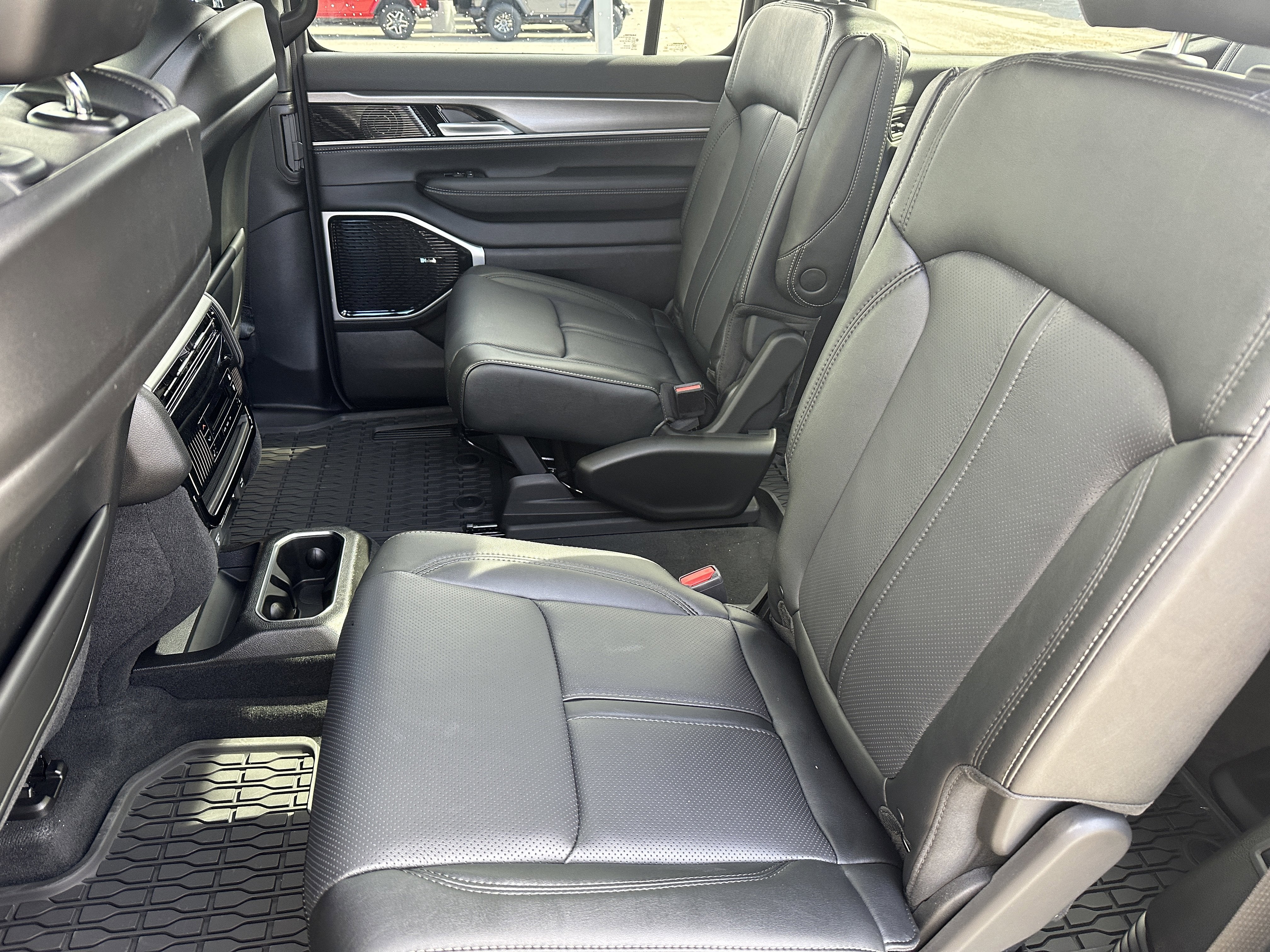 2026 Jeep Grand Wagoneer Limited Altitude