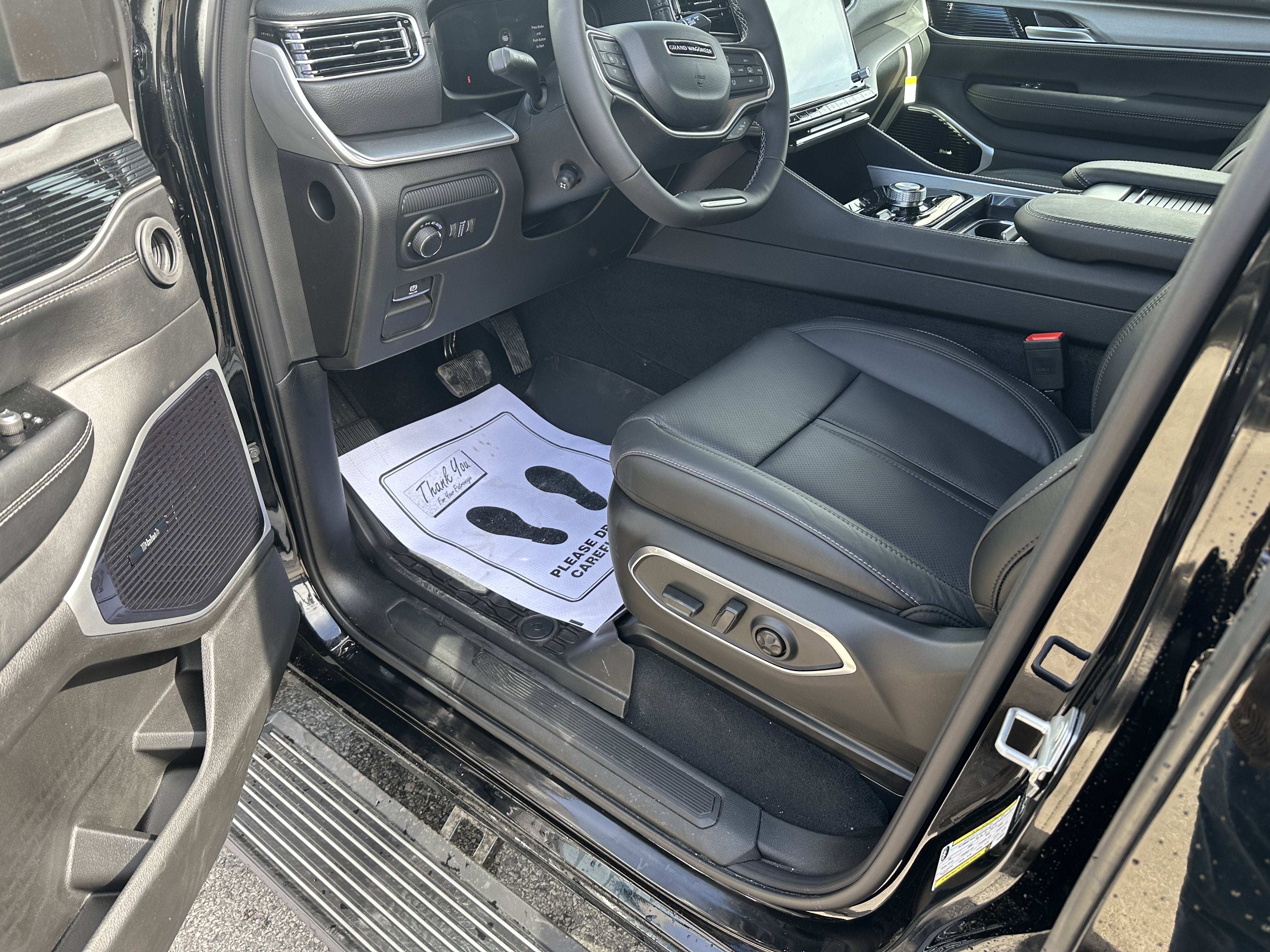 2026 Jeep Grand Wagoneer Limited Altitude