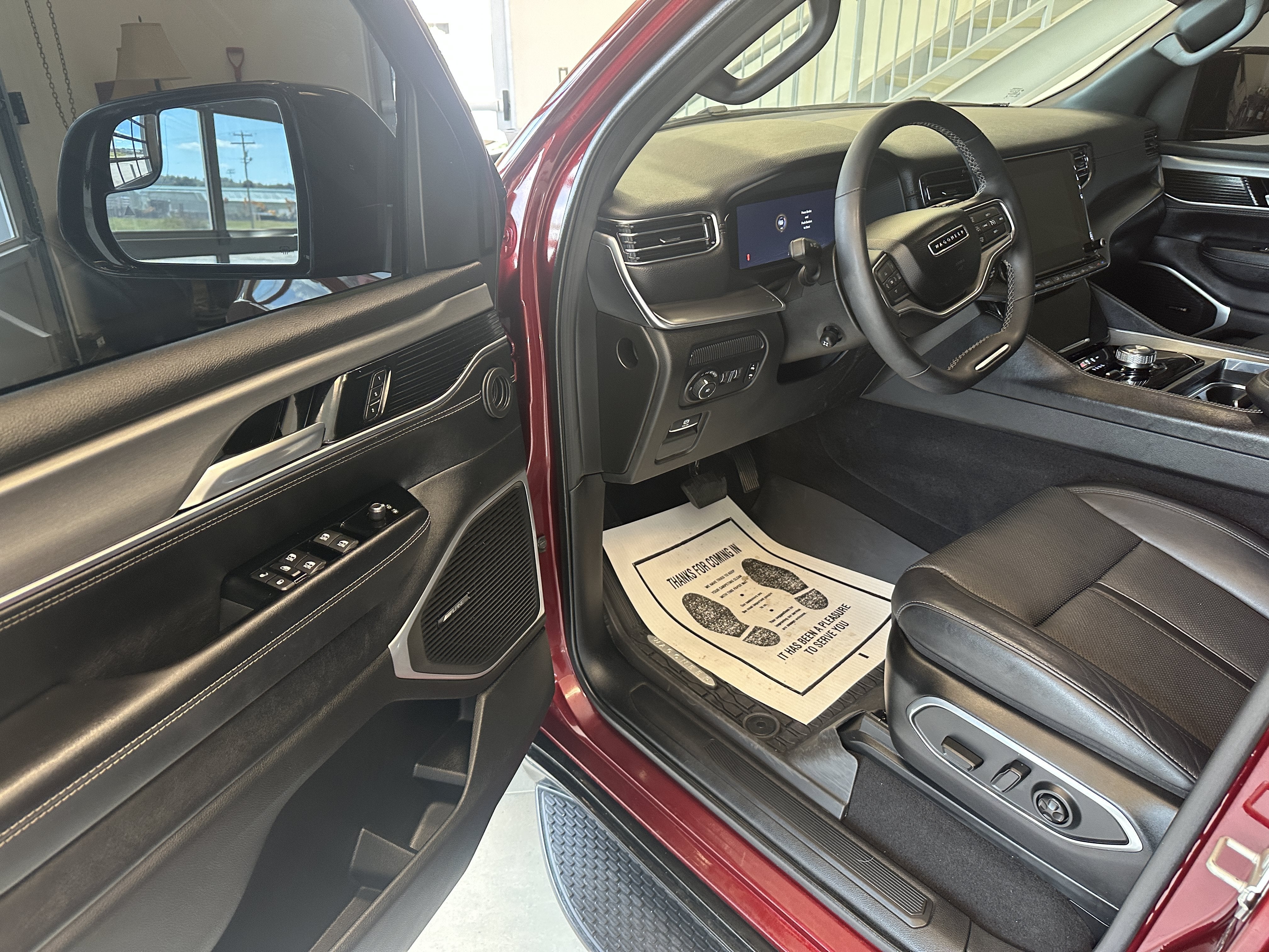 2024 Jeep Wagoneer Series II Carbide