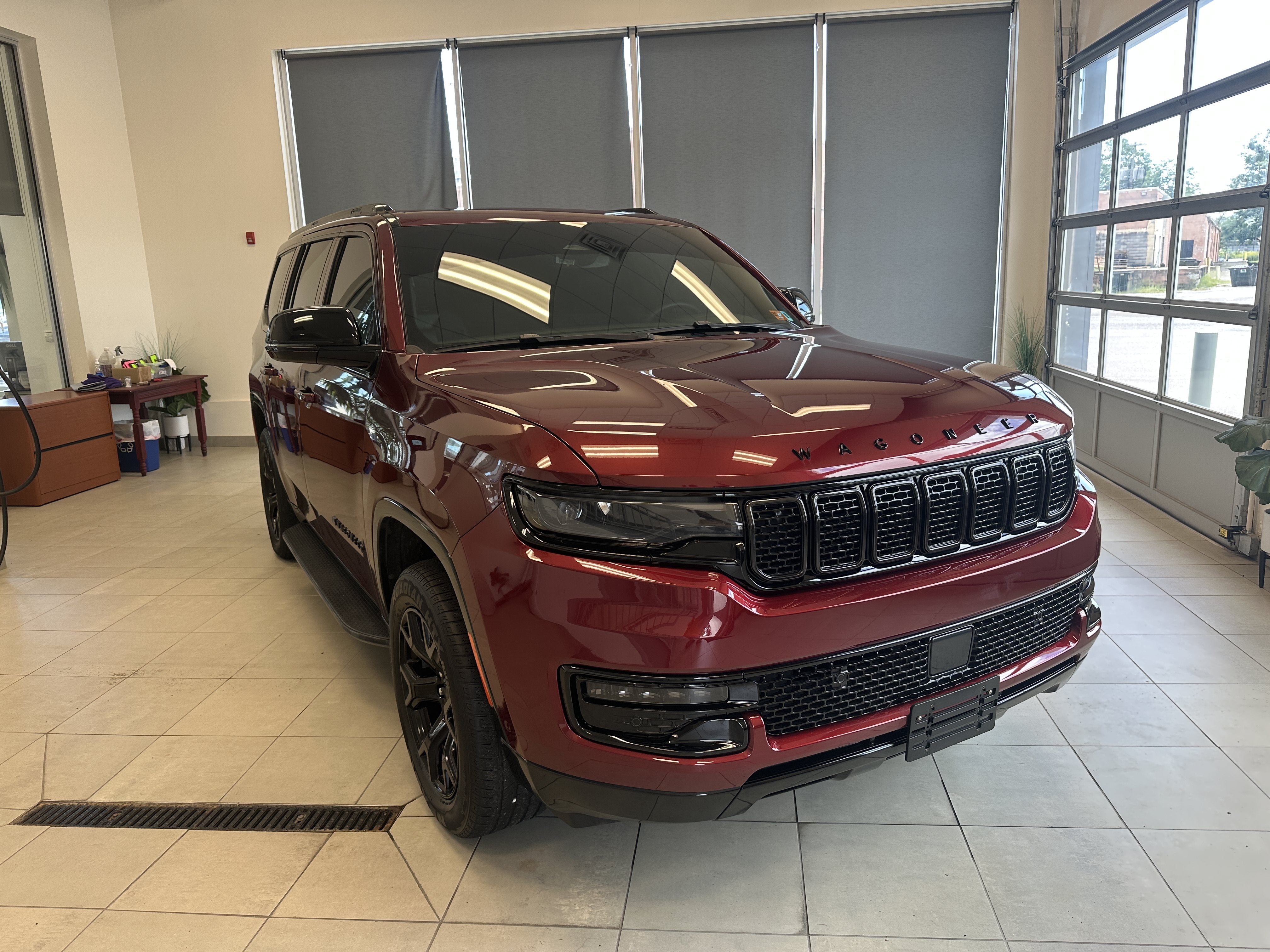 2024 Jeep Wagoneer Series II Carbide