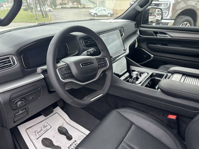 2025 Jeep Wagoneer Series II Carbide