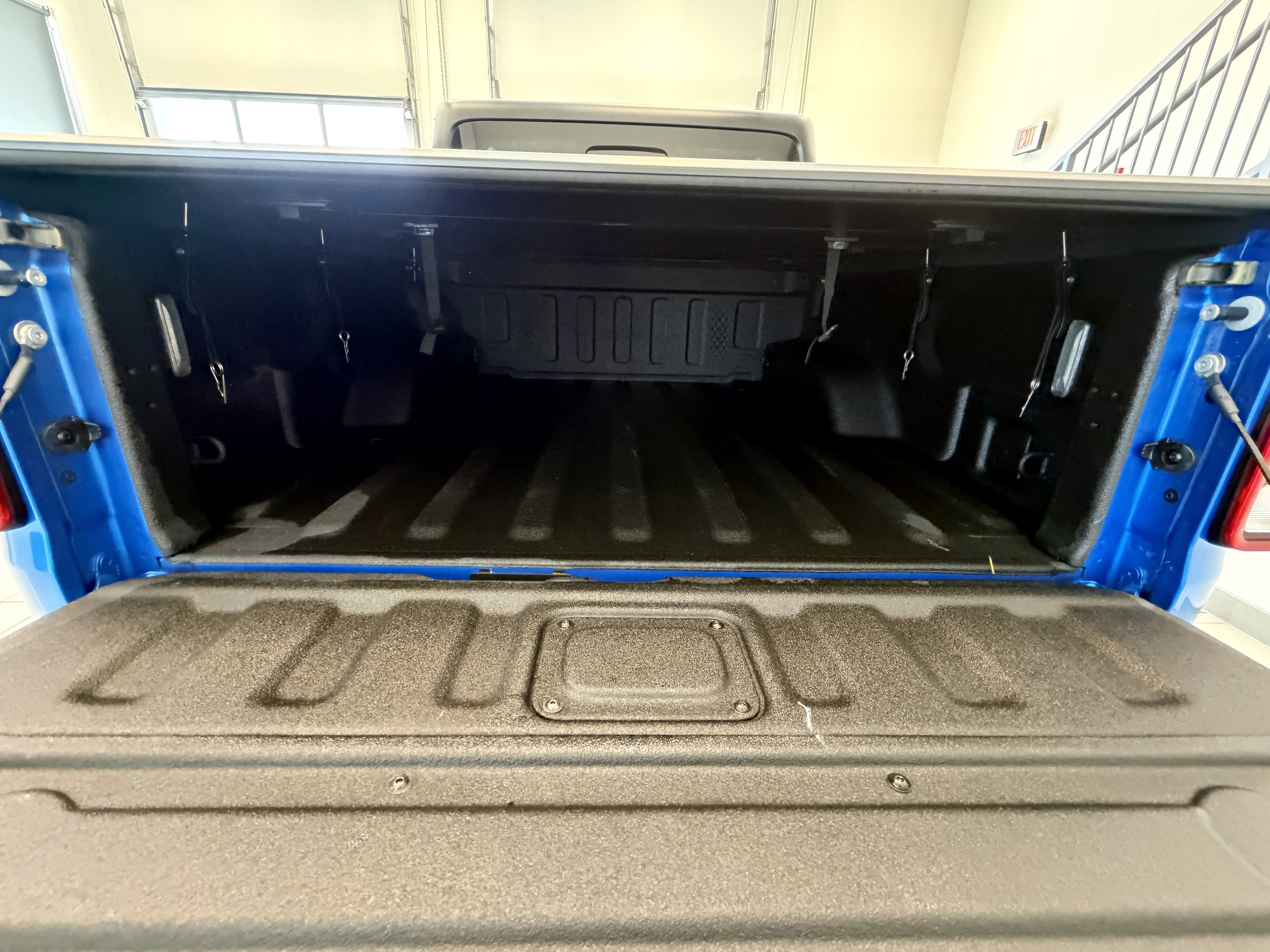 2024 Jeep Gladiator Sport S
