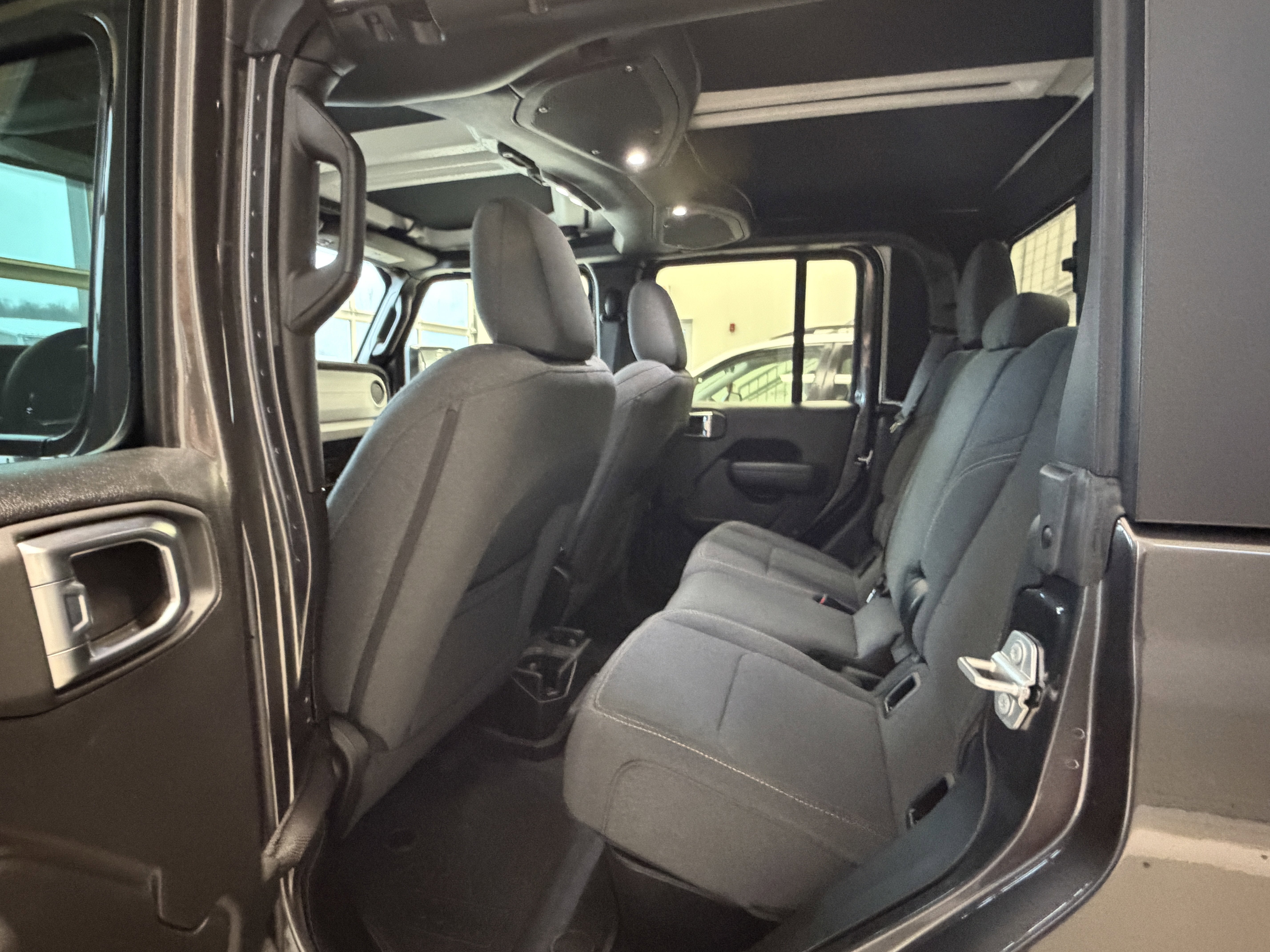 2024 Jeep Gladiator Sport S