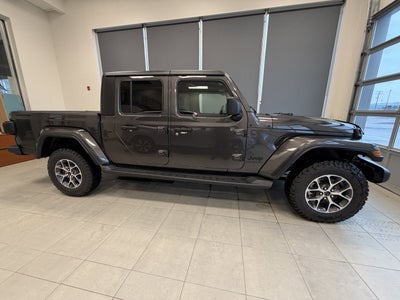 2024 Jeep Gladiator Sport S