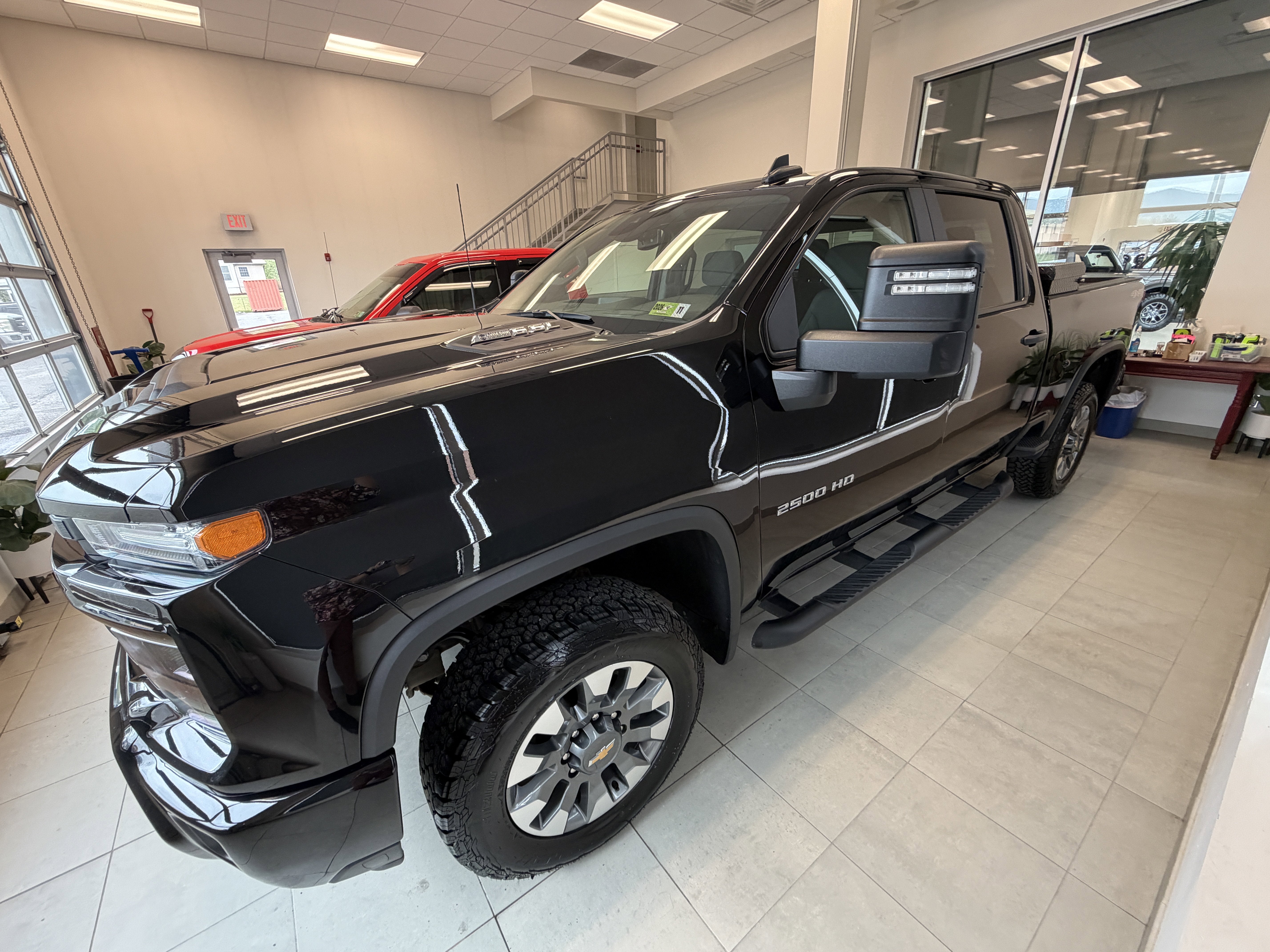 2024 Chevrolet Silverado 2500HD Custom