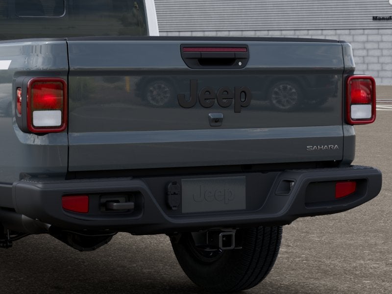 2026 Jeep Gladiator GLADIATOR SAHARA 4X4
