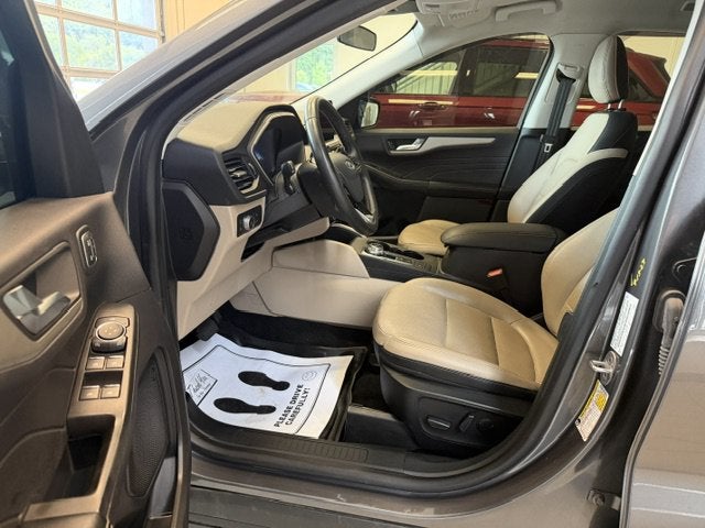 2021 Ford Escape SEL Hybrid