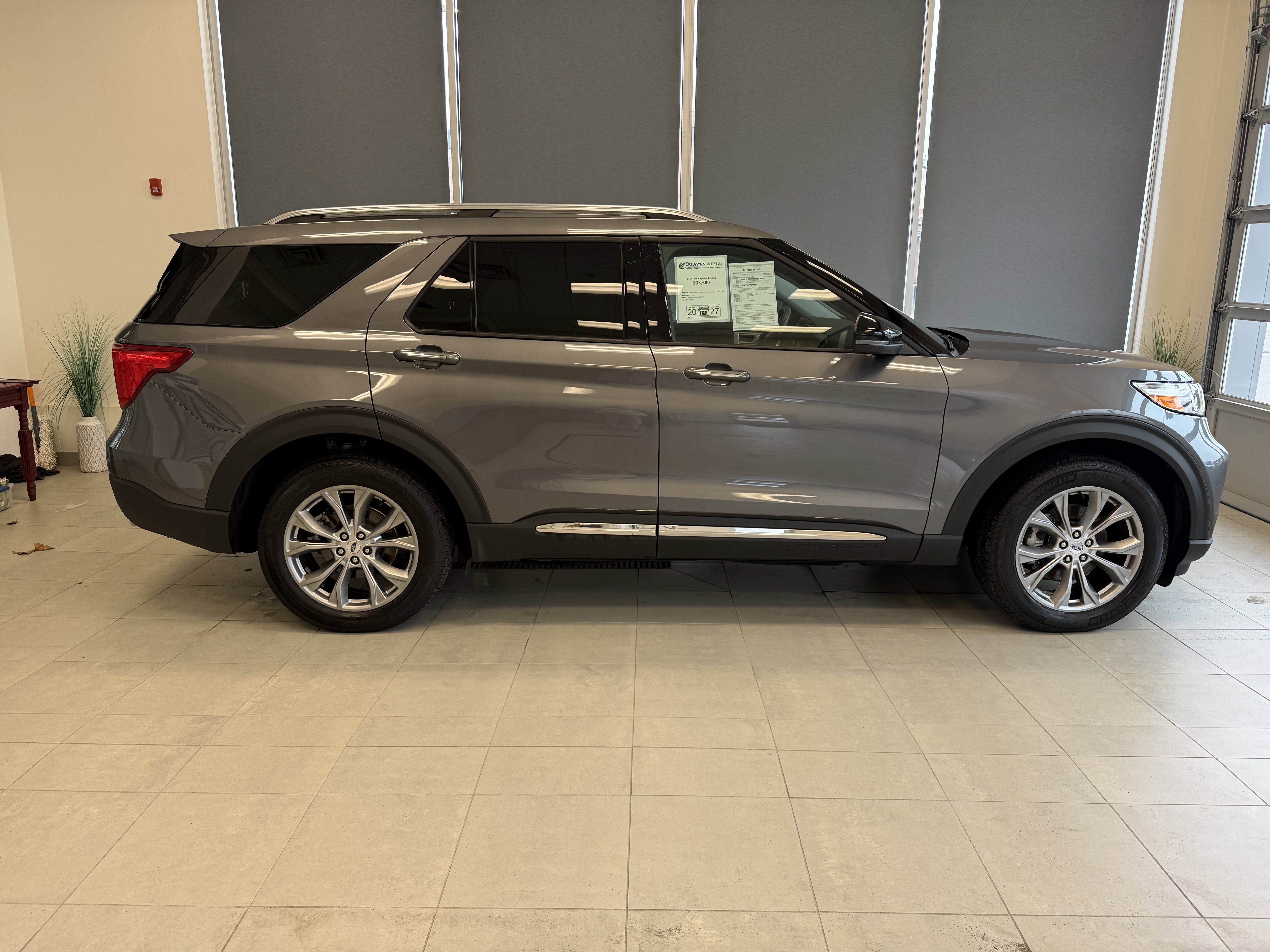 2023 Ford Explorer Limited