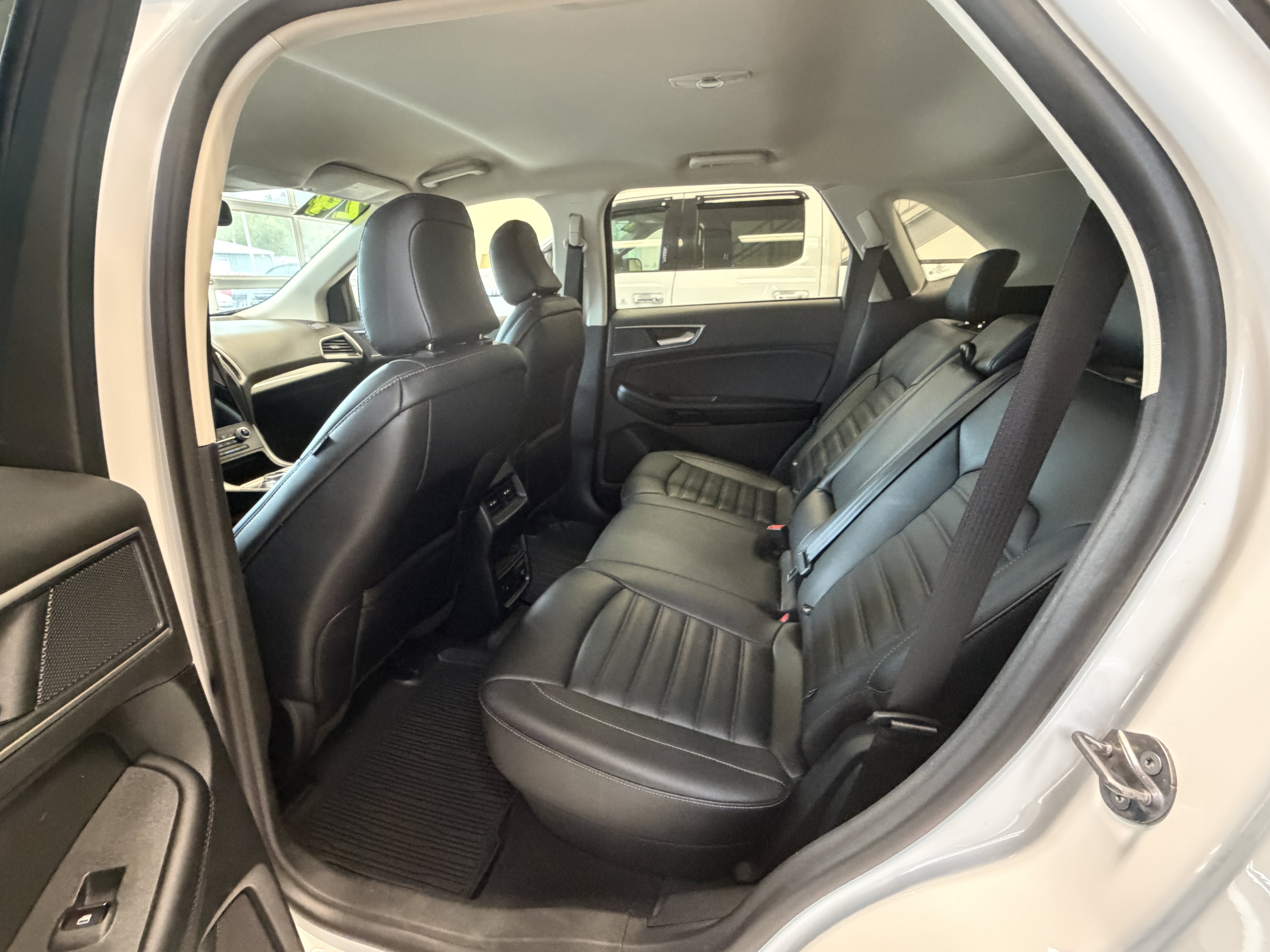 2024 Ford Edge BASE