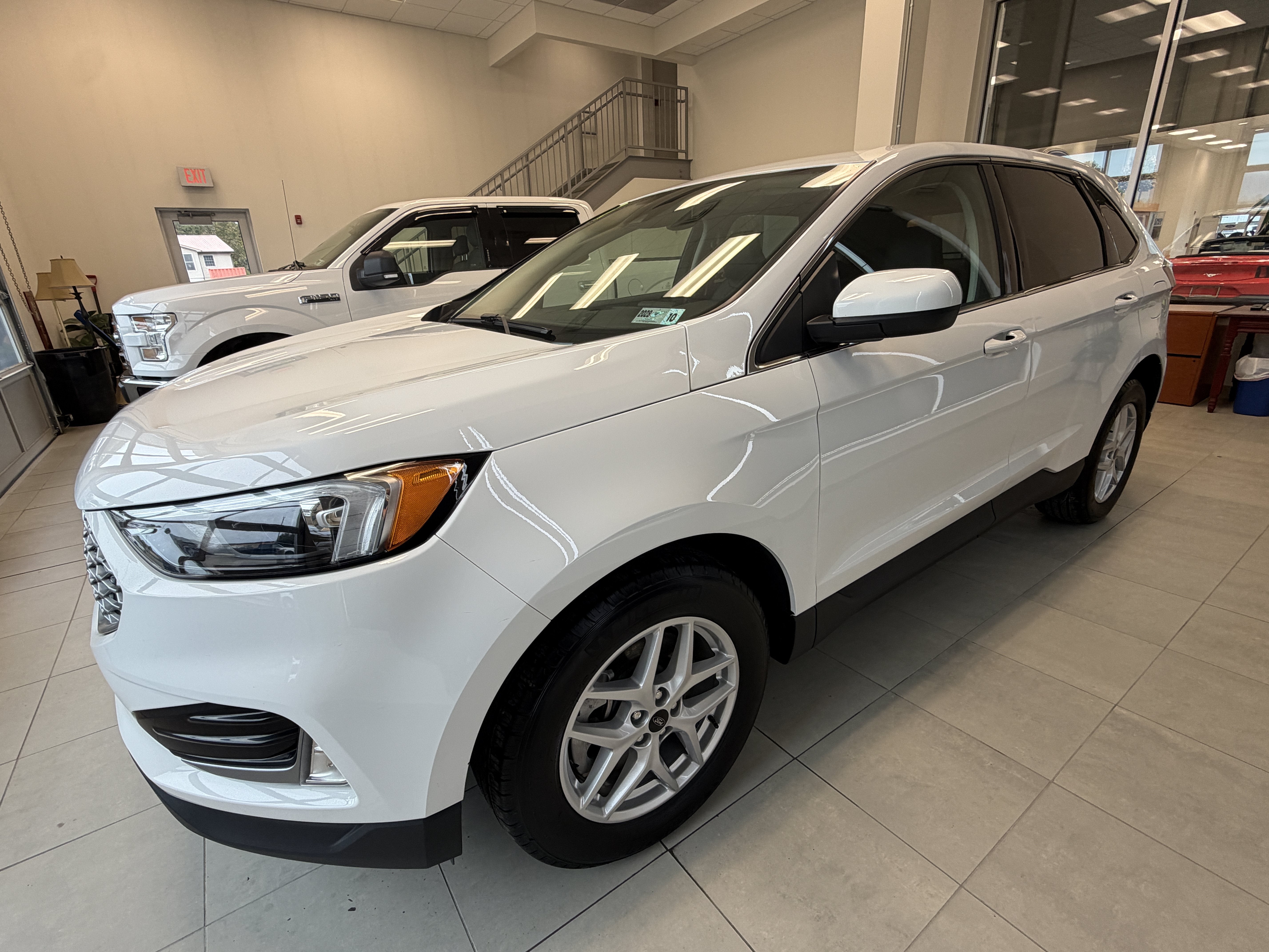 2024 Ford Edge BASE